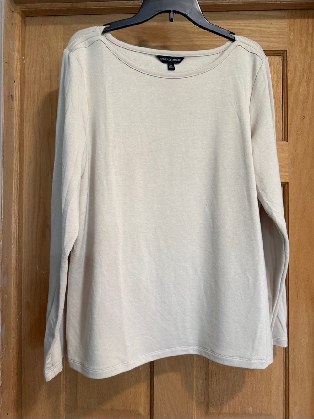 Banana Republic Long Sleeve Tee in Light Cream